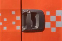 重汽汕德卡SITRAK G5S 350马力 4X2 中国重汽12档 6.8米仓栅式载货车