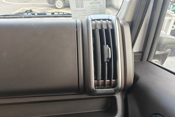Զ�� ����H8E �ǻ۰� 4.5T 4.15�׵��Ŵ��綯��ʽ�Ῠ100.88kWhͼƬ