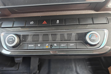 Զ�� ����H8E �ǻ۰� 4.5T 4.15�׵��Ŵ��綯��ʽ�Ῠ100.88kWhͼƬ