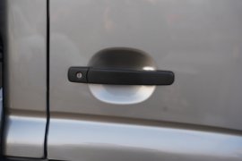 多利卡D7&nbsp;载货车外观                                                图片