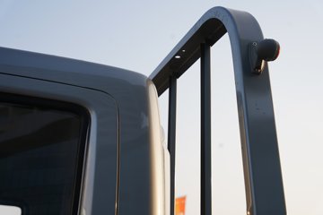 ���������D7 3L���� 210���� ��ʿ��8�� 6.15�׵��������ػ���ͼƬ