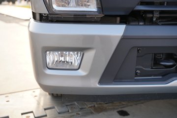 ���������D7 3L���� 210���� ��ʿ��8�� 6.15�׵��������ػ���ͼƬ