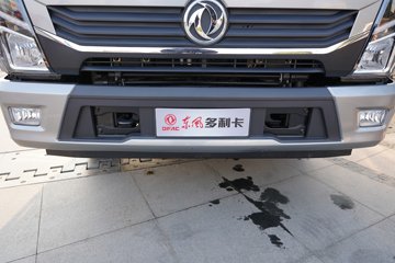 ���������D7 3L���� 210���� ��ʿ��8�� 6.15�׵��������ػ���ͼƬ