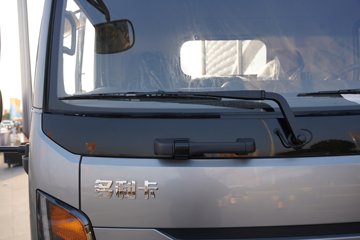 ���������D7 3L���� 210���� ��ʿ��8�� 6.15�׵��������ػ���ͼƬ