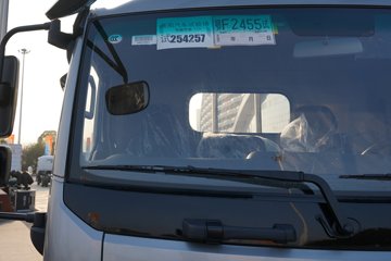 ���������D7 3L���� 210���� ��ʿ��8�� 6.15�׵��������ػ���ͼƬ