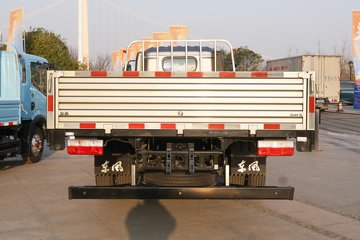 ���������D7 3L���� 210���� ��ʿ��8�� 6.15�׵��������ػ���ͼƬ