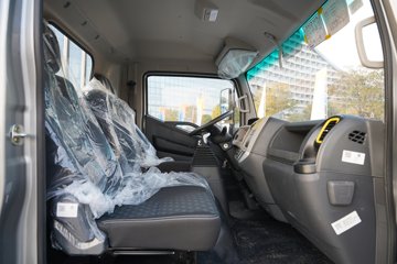 ���������D7 3L���� 210���� ��ʿ��8�� 6.15�׵��������ػ���ͼƬ