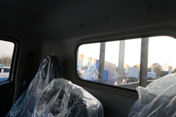 ���������D7 3L���� 210���� ��ʿ��8�� 6.15�׵��������ػ���ͼƬ