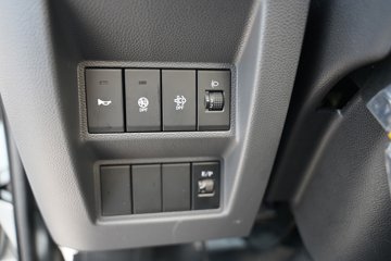 ���������D7 3L���� 210���� ��ʿ��8�� 6.15�׵��������ػ���ͼƬ