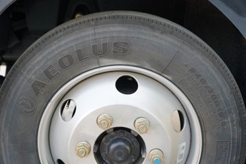 ���������D7 3L���� 210���� ��ʿ��8�� 6.15�׵��������ػ���ͼƬ