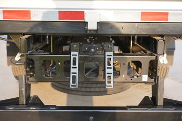 ���������D7 3L���� 210���� ��ʿ��8�� 6.15�׵��������ػ���ͼƬ