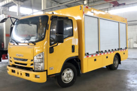 五十铃KV100&nbsp;电源车外观图片