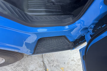 ����ȫ��˳�� ��׼�� 2.5L���� 136���� ������5�� 4.2�׵�����ʽ�ῨͼƬ