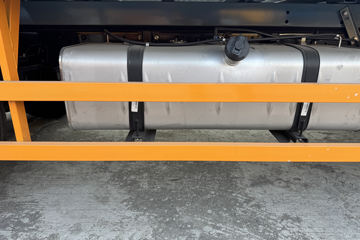 ����ȫ��˳�� ��׼�� 2.5L���� 136���� ������5�� 4.2�׵�����ʽ�ῨͼƬ