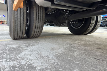 ����ȫ��˳�� ��׼�� 2.5L���� 136���� ������5�� 4.2�׵�����ʽ�ῨͼƬ