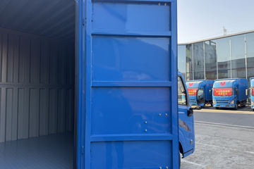 ����ȫ��˳�� ��׼�� 2.5L���� 136���� ������5�� 4.2�׵�����ʽ�ῨͼƬ