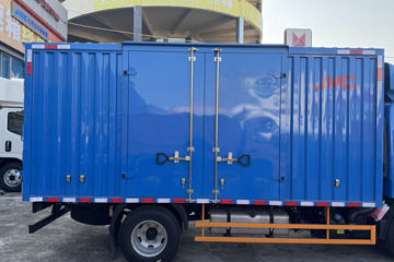 ����ȫ��˳�� ��׼�� 2.5L���� 136���� ������5�� 4.2�׵�����ʽ�ῨͼƬ