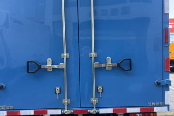 ����ȫ��˳�� ��׼�� 2.5L���� 136���� ������5�� 4.2�׵�����ʽ�ῨͼƬ