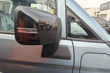 Զ������F3E 2025���ǻ۰� Һɲ 3.82�׵��Ŵ��綯����΢�� ����65kWhͼƬ