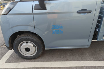 Զ������F3E 2025���ǻ۰� Һɲ 3.82�׵��Ŵ��綯����΢�� ����65kWhͼƬ