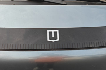 Զ������F3E 2025���ǻ۰� Һɲ 3.82�׵��Ŵ��綯����΢�� ����65kWhͼƬ