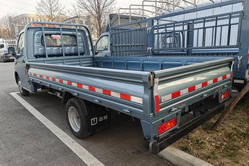 Զ������F3E 2025���ǻ۰� Һɲ 3.82�׵��Ŵ��綯����΢�� ����65kWhͼƬ