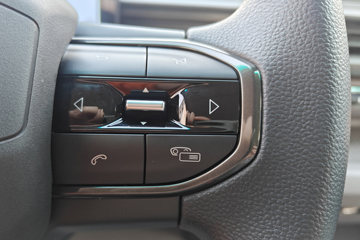 Զ������F3E 2025���ǻ۰� Һɲ 3.82�׵��Ŵ��綯����΢�� ����65kWhͼƬ
