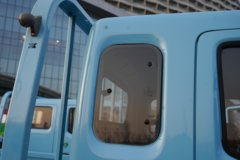 东风多利卡D6 王者归来 2.5L柴油 170马力 万里扬6档 3.825米排半栏板轻卡