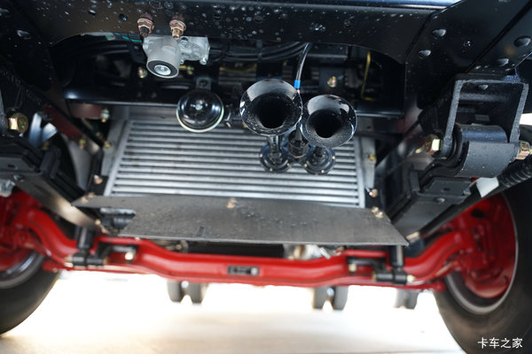 东风多利卡D6王者版 城配运输好帮手