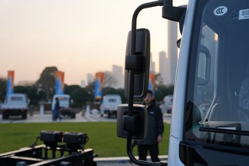 ���������D6 4.2�׵��Ų��ʽ��϶��������ῨͼƬ