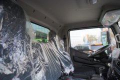 东风多利卡D6 4.2米单排插电式混合动力栏板轻卡