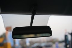 东风多利卡D6 4.2米单排插电式混合动力栏板轻卡