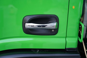 ���������D6 2.4L���� 155���� ��ʿ��8�� 3.2�׵�����ж��ͼƬ