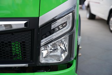 ���������D6 2.4L���� 155���� ��ʿ��8�� 3.2�׵�����ж��ͼƬ