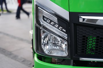 ���������D6 2.4L���� 155���� ��ʿ��8�� 3.2�׵�����ж��ͼƬ