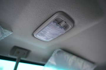 ���������D6 2.4L���� 155���� ��ʿ��8�� 3.2�׵�����ж��ͼƬ