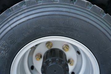 ���������D6 2.4L���� 155���� ��ʿ��8�� 3.2�׵�����ж��ͼƬ