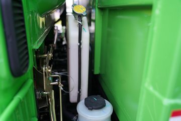 ���������D6 2.4L���� 155���� ��ʿ��8�� 3.2�׵�����ж��ͼƬ