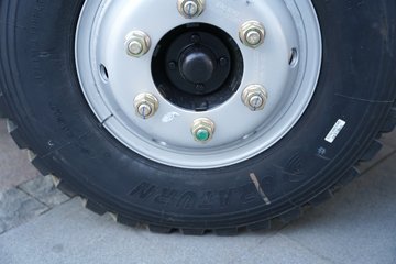 ���������D6 2.4L���� 155���� ��ʿ��8�� 3.2�׵�����ж��ͼƬ