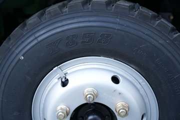 ���������D6 2.4L���� 155���� ��ʿ��8�� 3.2�׵�����ж��ͼƬ