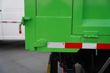 ���������D6 2.4L���� 155���� ��ʿ��8�� 3.2�׵�����ж��ͼƬ