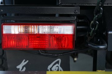 ���������D6 2.4L���� 155���� ��ʿ��8�� 3.2�׵�����ж��ͼƬ