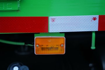 ���������D6 2.4L���� 155���� ��ʿ��8�� 3.2�׵�����ж��ͼƬ