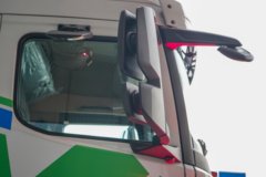 陕汽德龙H6000E 6X4 纯电动牵引车 400kWh