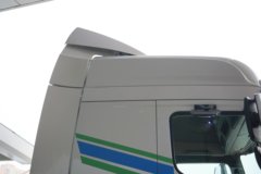 陕汽德龙H6000E 6X4 纯电动牵引车 400kWh