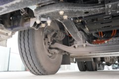 陕汽德龙H6000E 6X4 纯电动牵引车 400kWh