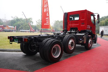 ������������L3 4.3L���� 240���� 6X2R ��ʿ��10�� 4.5����ж��ͼƬ