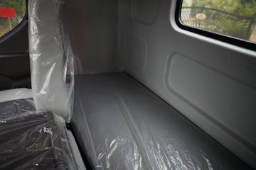 ������������L3 4.3L���� 240���� 6X2R ��ʿ��10�� 4.5����ж��ͼƬ