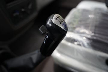 ������������L3 4.3L���� 240���� 6X2R ��ʿ��10�� 4.5����ж��ͼƬ