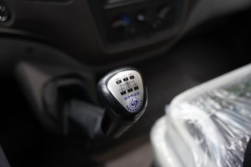 ������������L3 4.3L���� 240���� 6X2R ��ʿ��10�� 4.5����ж��ͼƬ